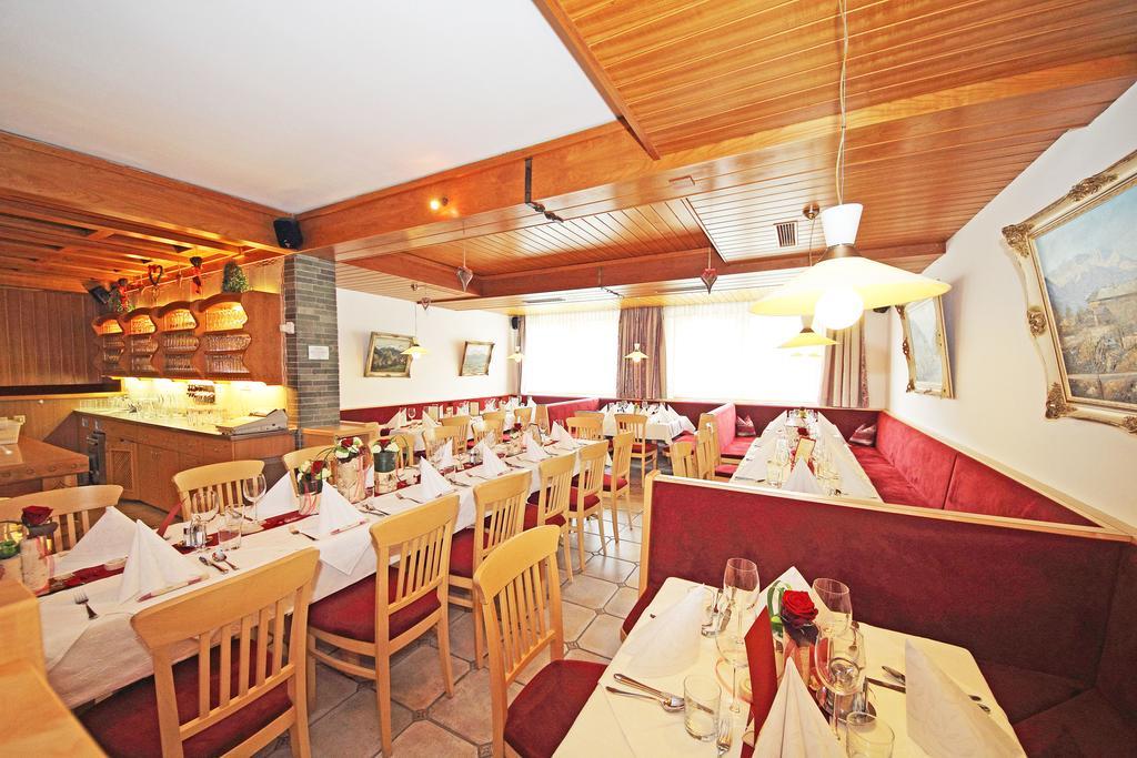 Gasthof Pension Rose Virgen Exterior foto